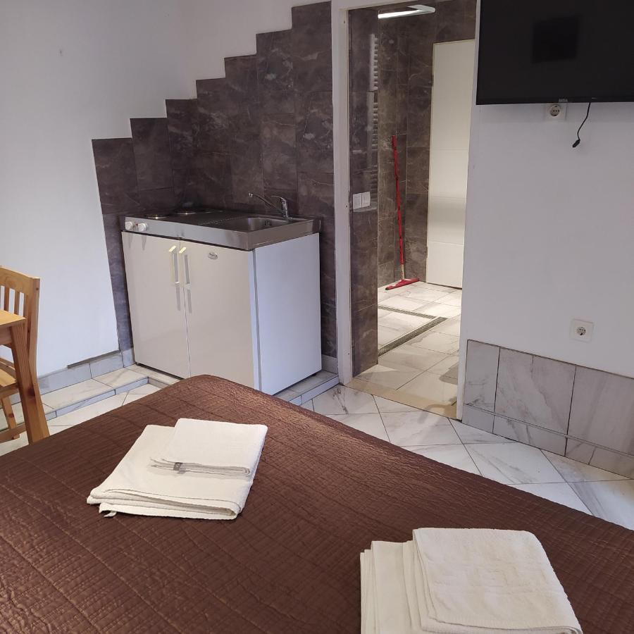 Peter&Zana Apartments Stari Grad  Luaran gambar