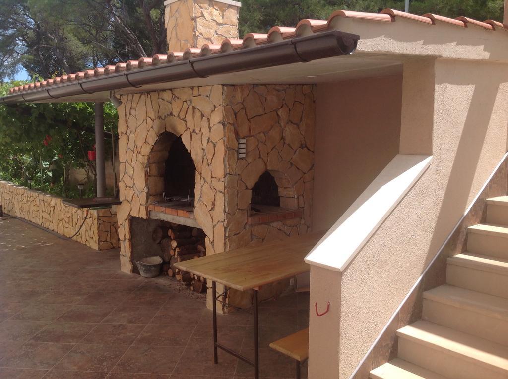 Peter&Zana Apartments Stari Grad  Luaran gambar