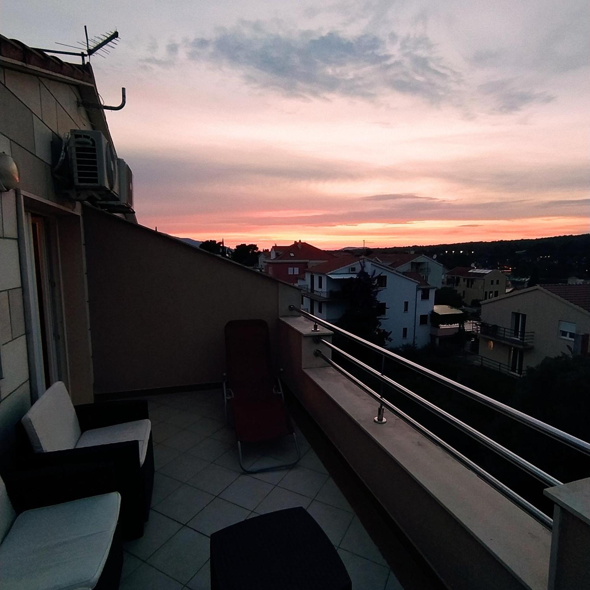 Peter&Zana Apartments Stari Grad  Luaran gambar