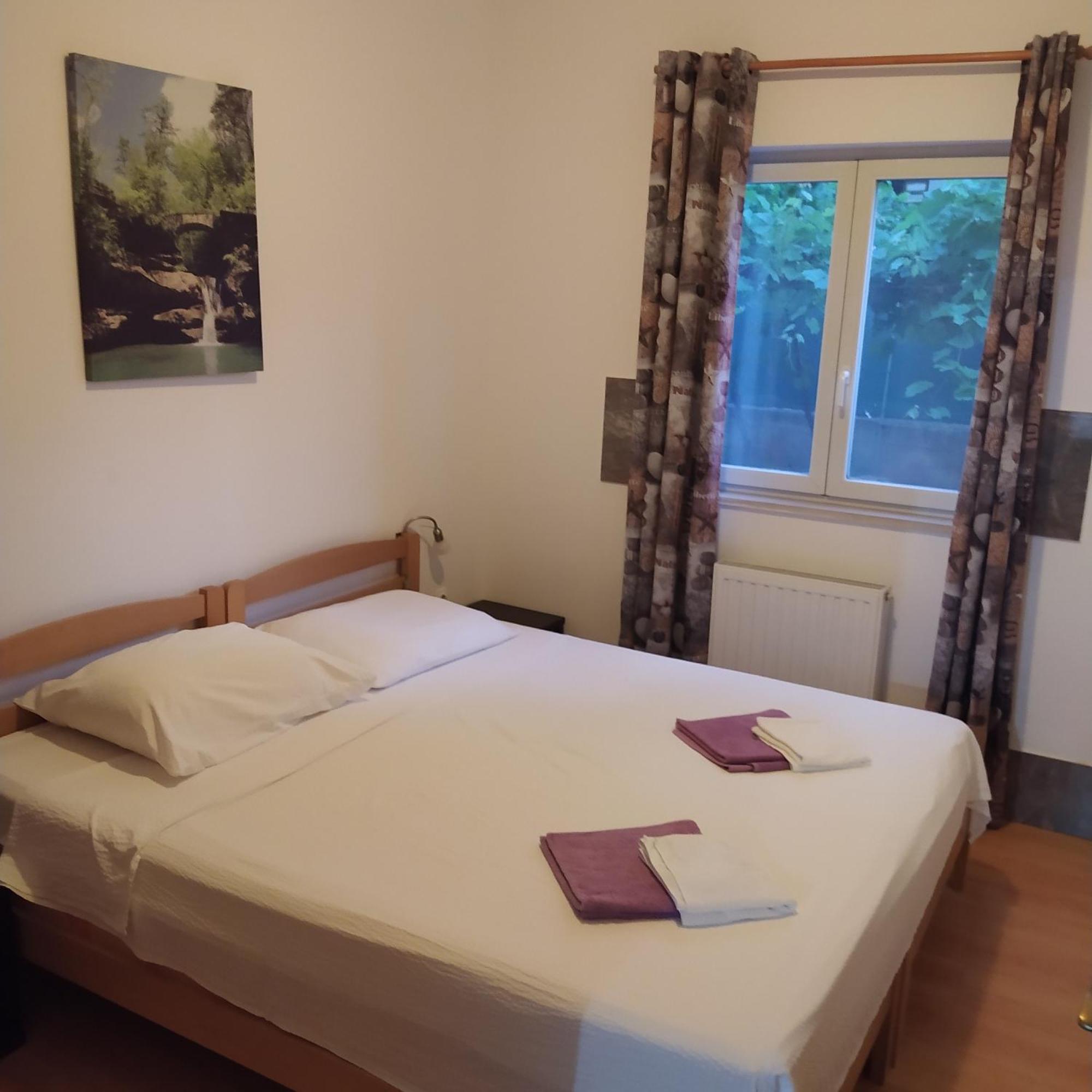 Peter&Zana Apartments Stari Grad  Luaran gambar