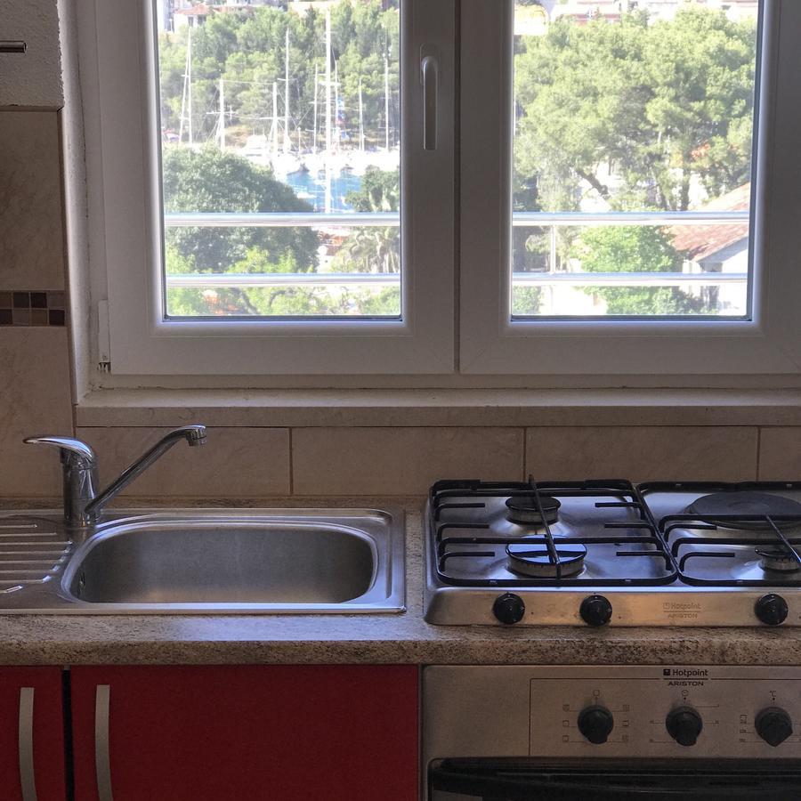 Peter&Zana Apartments Stari Grad  Luaran gambar