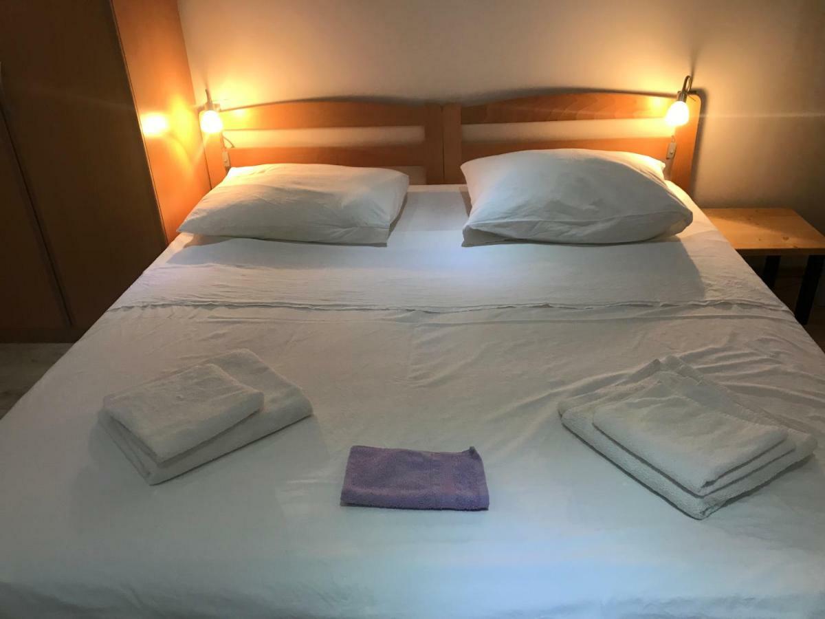 Peter&Zana Apartments Stari Grad  Luaran gambar