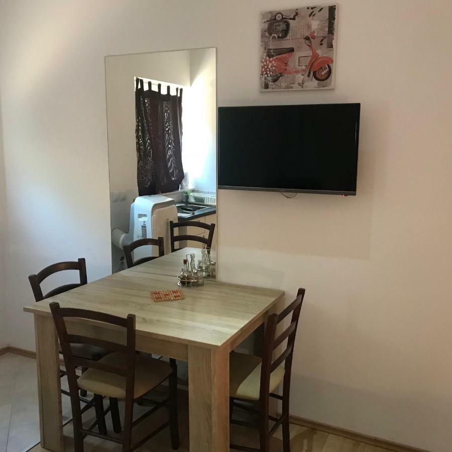 Peter&Zana Apartments Stari Grad  Luaran gambar